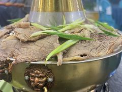 -撒拉人家.酸菜牦牛肉火锅