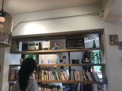 -雕刻时光咖啡馆(南院门店)