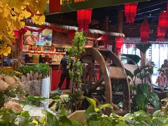 -老滇山寨•云南特色菜•地方菜•民族风情歌舞表演(金碧店)