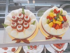 -花花卷卷·鲜食蛋糕(静安久光百货店)