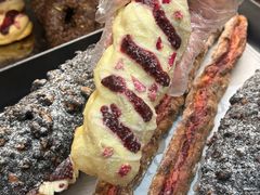 -HOT CRUSH趁热集合·现烤面包(上海环球港店)