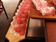 -佬土鹅肠火锅(解放路店)