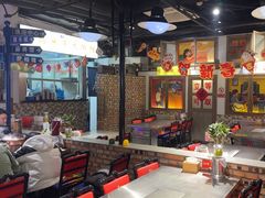 -马路牙子烧烤音乐酒馆(望京店)
