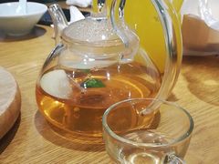 白桃乌龙茶-去茶去餐厅(中央大街店)