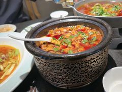 -万重锦·人文川菜馆(骡马市店)