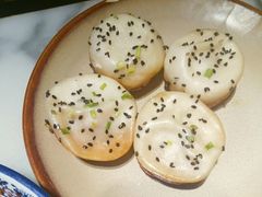 招牌上海生煎包-京城小江南·北京烤鸭·江南土菜·白鱼(中关村店)