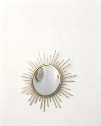 -苗医生专业祛痘·皮肤管理