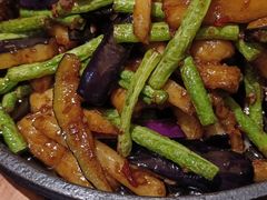 地三鲜-鑫小城故事·藕汤·家常菜(台北一路总店)