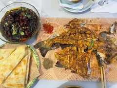 -何适山庄 ·可团建(水长城P2停车场店)