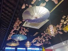 -老街烧烤大排档·地道湖北菜·龙虾馆(汉口火车站店)