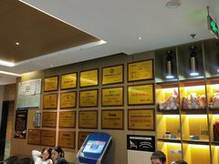 -金色印象·4K影院式足体养生(杨家坪西郊店)