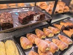 -巴黎贝甜(大宁国际商业广场店)