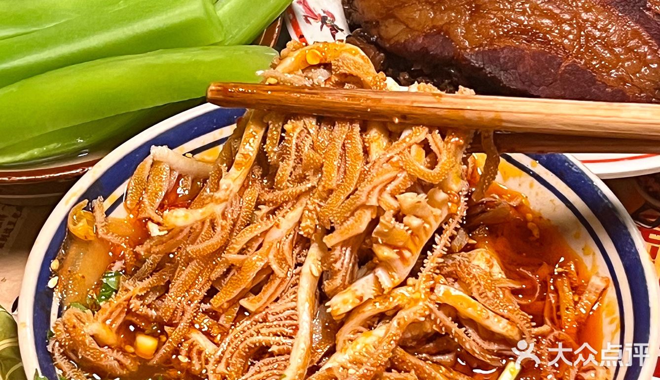 致民路小巷中的市井小火锅，真的是我的食堂了‼️