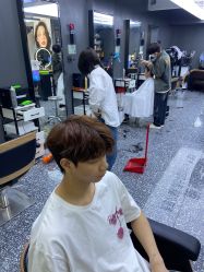 -藤野造型专业烫染接发