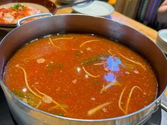 -野山舂·贵州现舂酸汤牛肉(东山店)