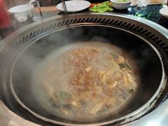 -三里屯土灶炖公鸡地锅鸡(江东店)