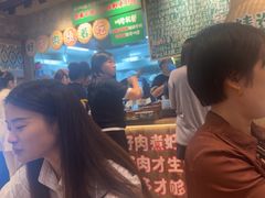 -云阿蛮云南生烫牛肉米线(奉贤路店)