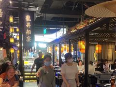 -绿茶餐厅(深圳龙华天虹购物中心店)