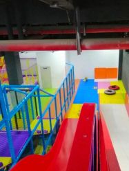 -蹦贝运动中心·蹦床·攀岩·闯关(龙岗店)