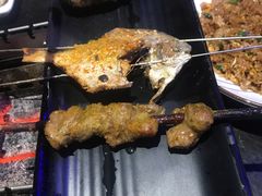 -黑门烤肉
