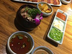 -金石青云炭火烤肉店(中房上东花墅店)