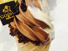 -GODIVA(月星环球港店)