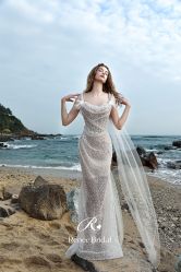 点击看大图 -Renee芮亦婚纱