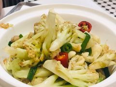干锅有机开平菜花-潮庭港式茶餐厅·熊仔奶茶(同济广场店)