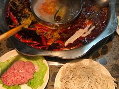 -六公里老火锅(总店)