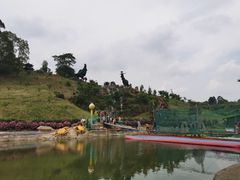 -都江堰玫瑰花溪谷
