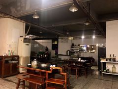大堂-邓莽子老火锅(中兴路总店)