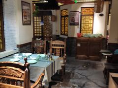 -巷子里小酒馆(西三道街店)
