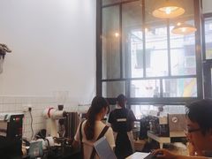 -无牌咖啡&酒馆