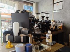 -BE NORMAL CAFE(霞溪路店)