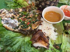 -沐毫傣泐云南菜孔雀宴•手抓饭傣味烧烤(曼听公园店)