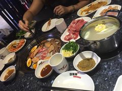 -汉松亭韩式自助烤肉&料理(苏宁广场店)