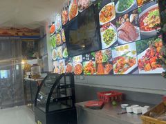 -壹阁胡羊焖饼(特色小吃街店)