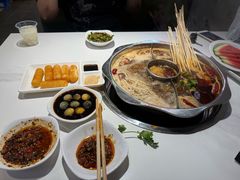 -佰人王串串香火锅(洋珠巷店)