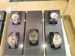 -亨吉利世界名表中心(华润万象城店)