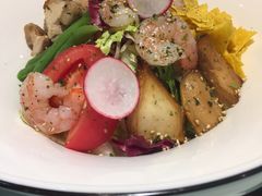 鸡肉大虾鲜蔬波奇碗-西堤牛排(龙德广场店)