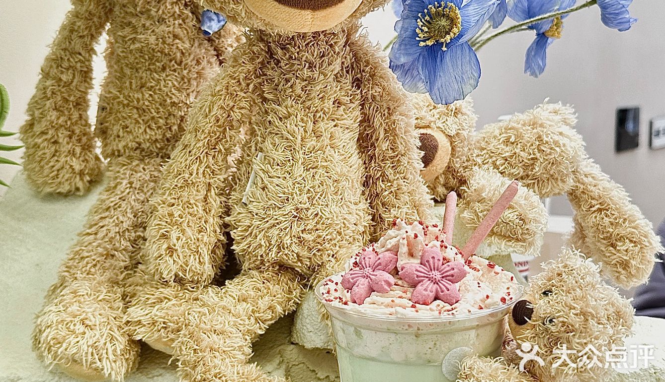🐻这杯小熊咖啡真是可爱到心巴上啦  