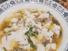 酸菜鱼-东江渔村(皇悦店)