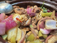 -胡须佬鸡煲四季火锅(海雅缤纷城店)