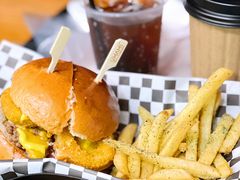 -UMAMI乌玛米披萨·汉堡·清真Halal(红岭北店)