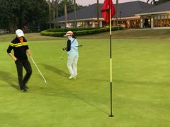 -麓湖高尔夫球俱乐部