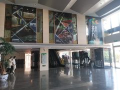 -天幕新彩云国际影城(激光巨幕店)