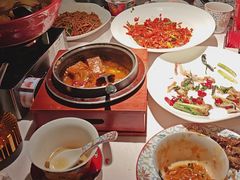 -千百味红餐厅·非遗江西菜(绿地双子塔总店)