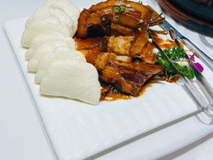 -海派美食·家宴海鲜青岛菜·石锅鲽鱼头(东方城店)