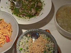 -荷塘秋月·本帮江浙菜(国权路店)