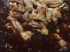 蛙蛙-金海椒罐罐鲢鱼(东方桂苑店)